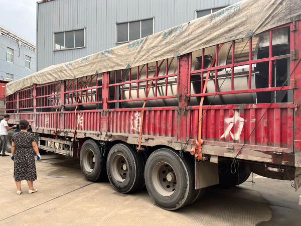 海鑫專注品質(zhì)，一批400公斤工業(yè)洗衣機火熱發(fā)貨中